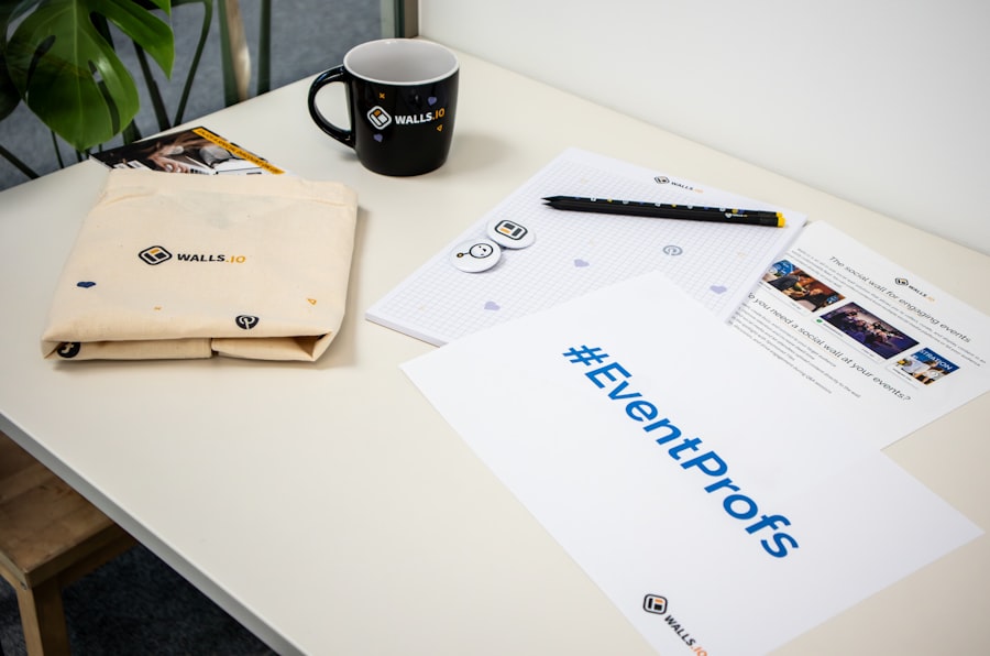 Kit de goodies d'entreprise brandes tote bag mug stylo brochure