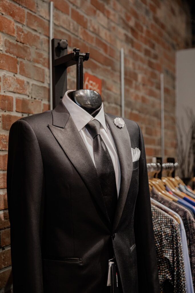 Costume professionnel sur mannequin en boutique